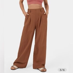 NWT Halara High Waisted Plicated Side Pocket Wide Leg Flowy Palazzo Cotton Pants